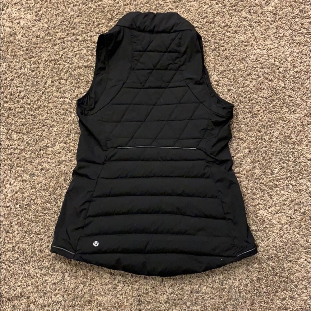 Lululemon down vest sz6